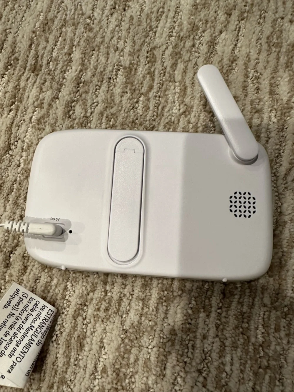 Motorola Bliss54 White Video Baby Monitor with Camera and Stand